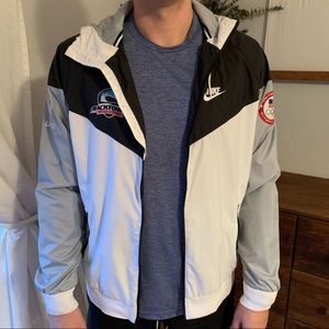 Nike wind breaker